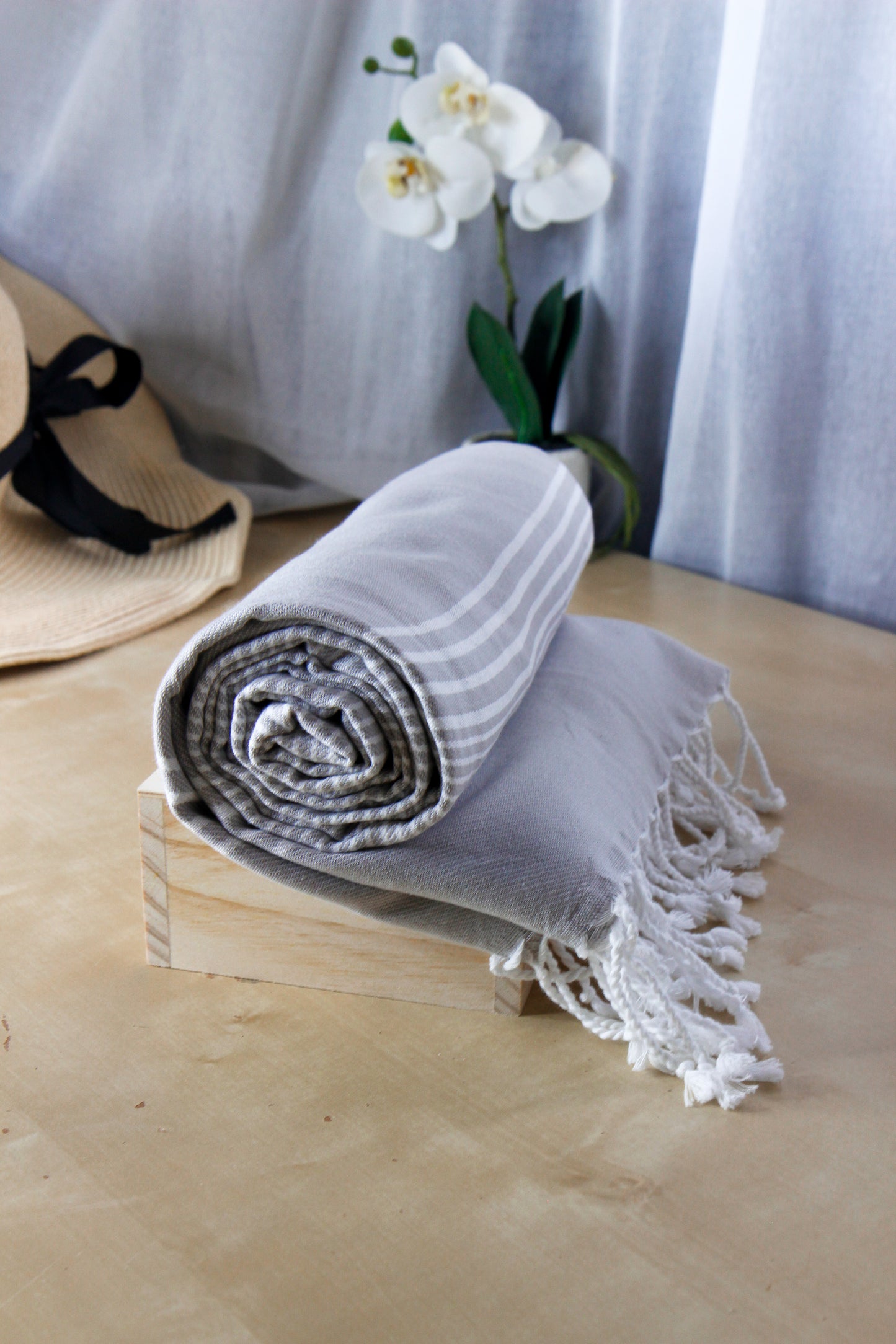 Authentic Ella Grey Monogrammed Pestemal Fouta Turkish Cotton Hand/Bath Towel  Set of 2 - On Sale - Bed Bath & Beyond - 12128128